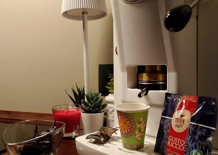 Liborio Homes * Katánie